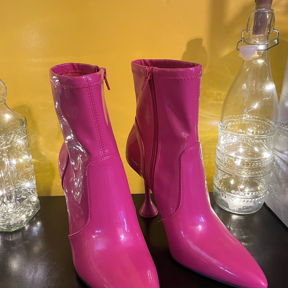 INC International Concepts Fuchsia Heeled Boots